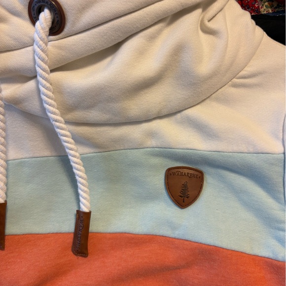 Wanakome Blue and Orange Cowl Neck Hoodie Size Medium - Picture 5 of 9